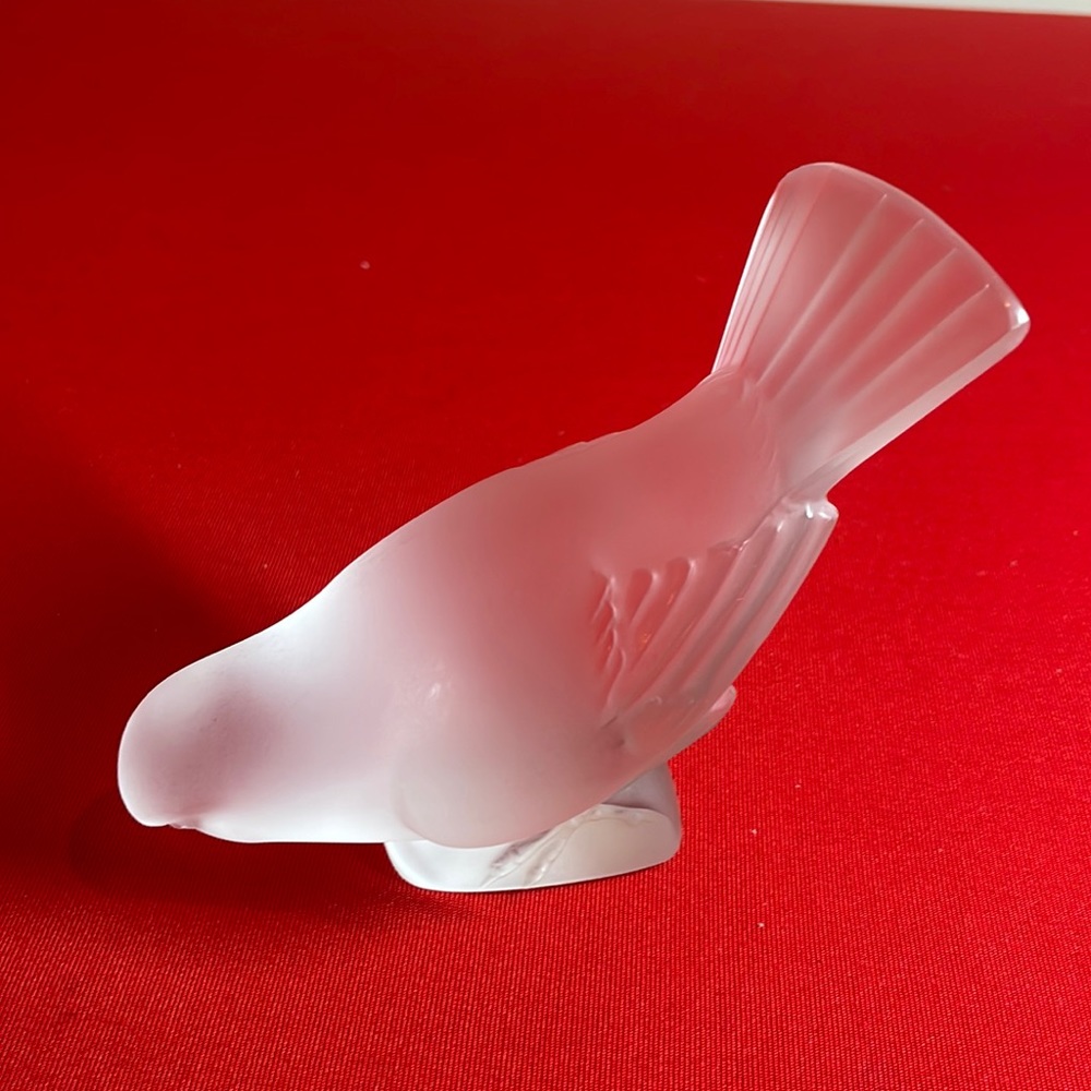 SIGNED LALIQUE FRANCE FROSTED CRYSTAL SPARROW